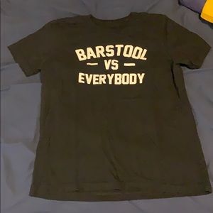 Barstool vs Everybody Large t-shirt